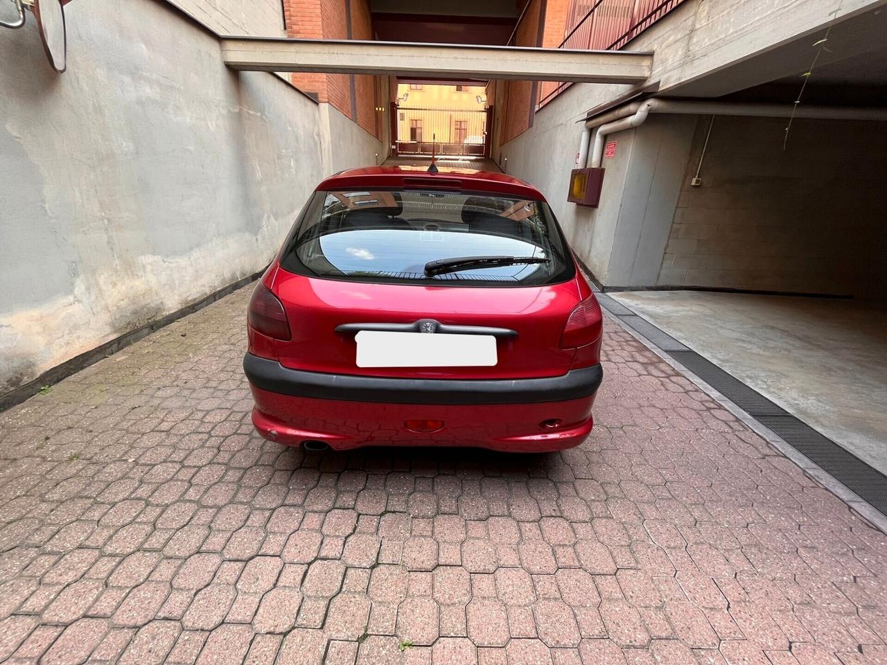 Peugeot 206