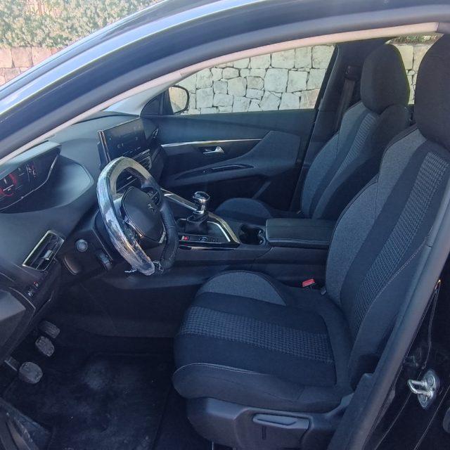 PEUGEOT 3008 BlueHDi 130 S&S Active Pack