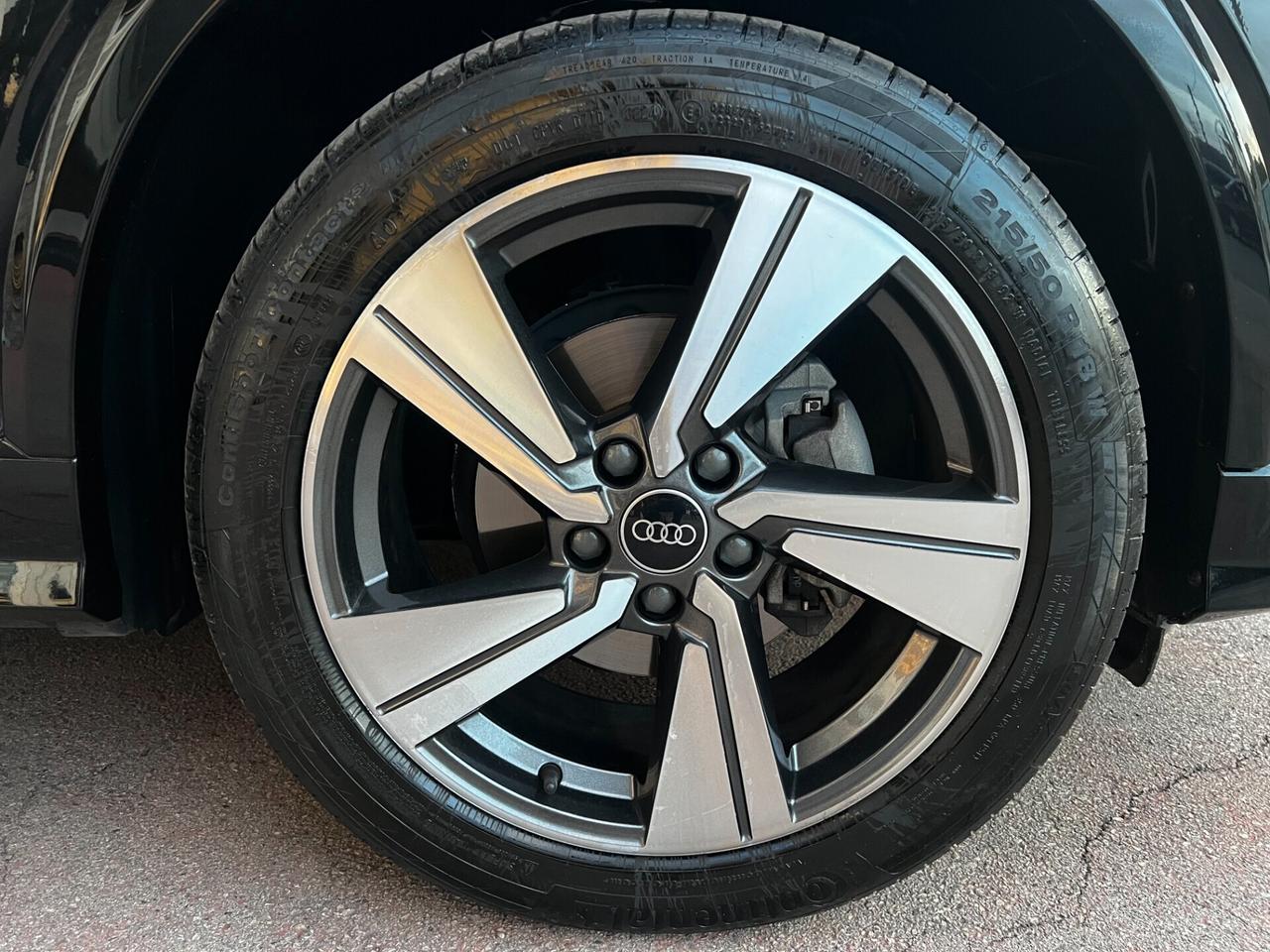 Audi Q2 30 TDI S Tronic 2XS Line -2024-TOTAL BLACK