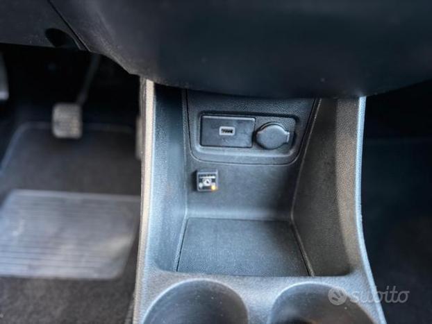 OPEL Karl Rocks 1.0 73 CV GPL IDEALE PER NEOPATE