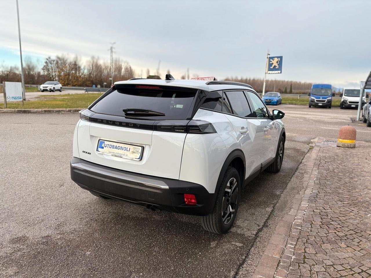 Peugeot 2008 ALLURE PureTech 100 6mt SPOTICAR