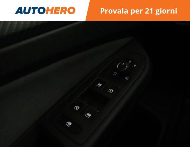 VOLKSWAGEN Golf 1.5 TSI EVO ACT R-Line