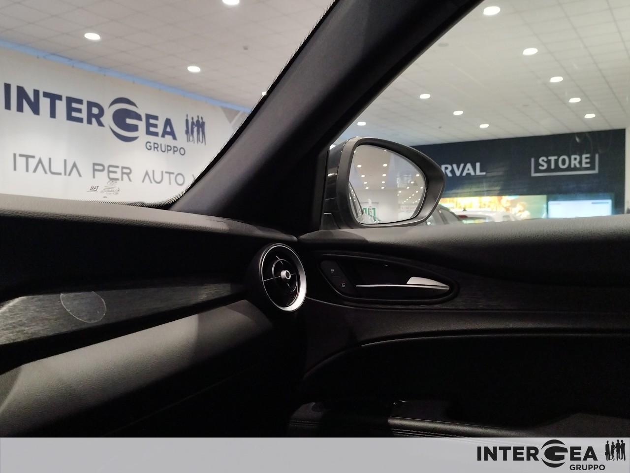 ALFA ROMEO Stelvio 2.2 t Sprint rwd 160cv auto