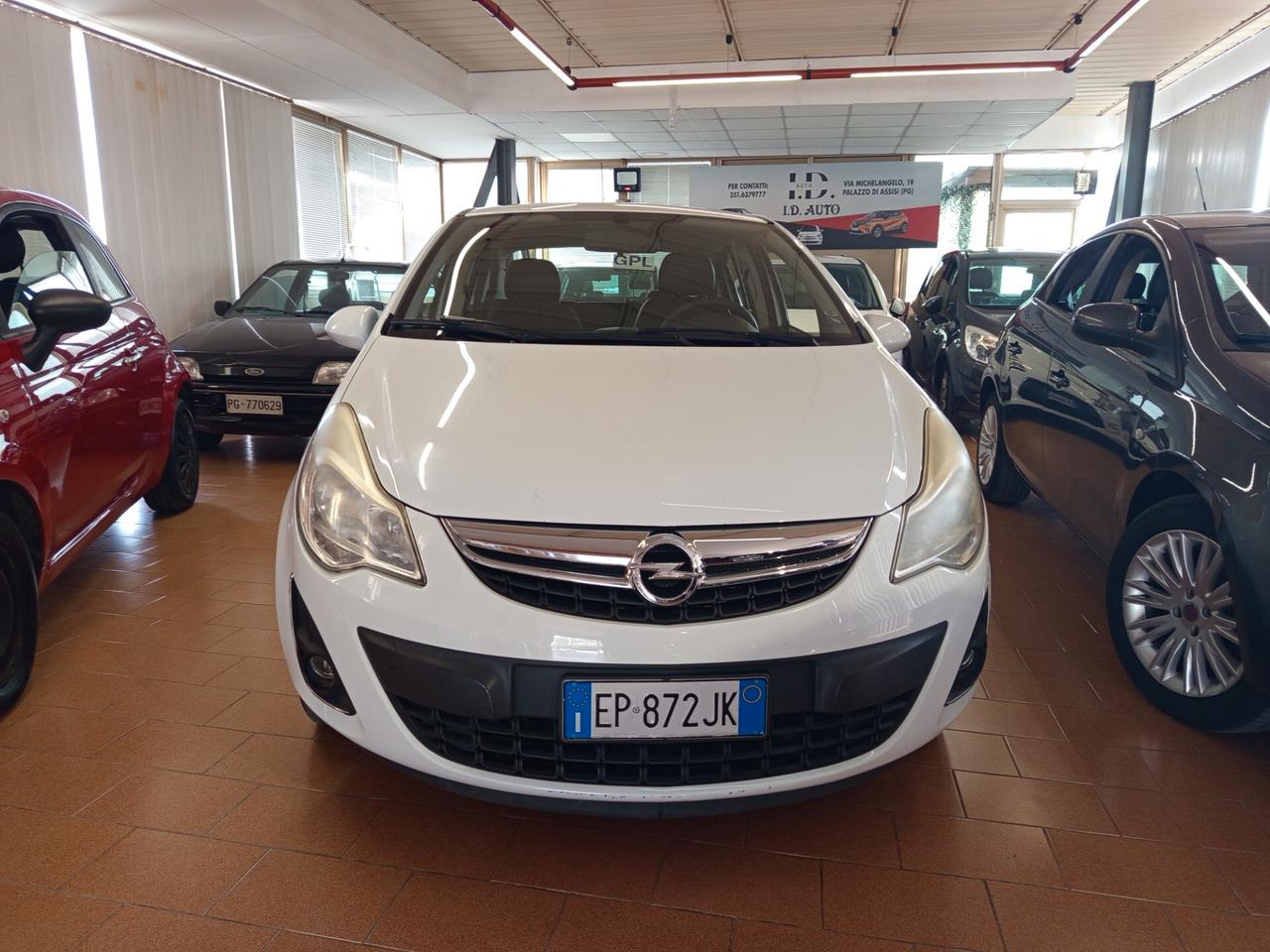 Opel Corsa 1.2 85CV 5 porte GPL-TECH Elective