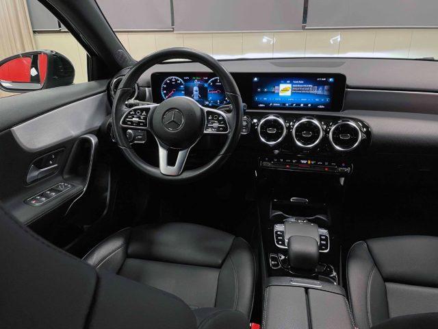 MERCEDES-BENZ A 180 D PREMIUM AUTO