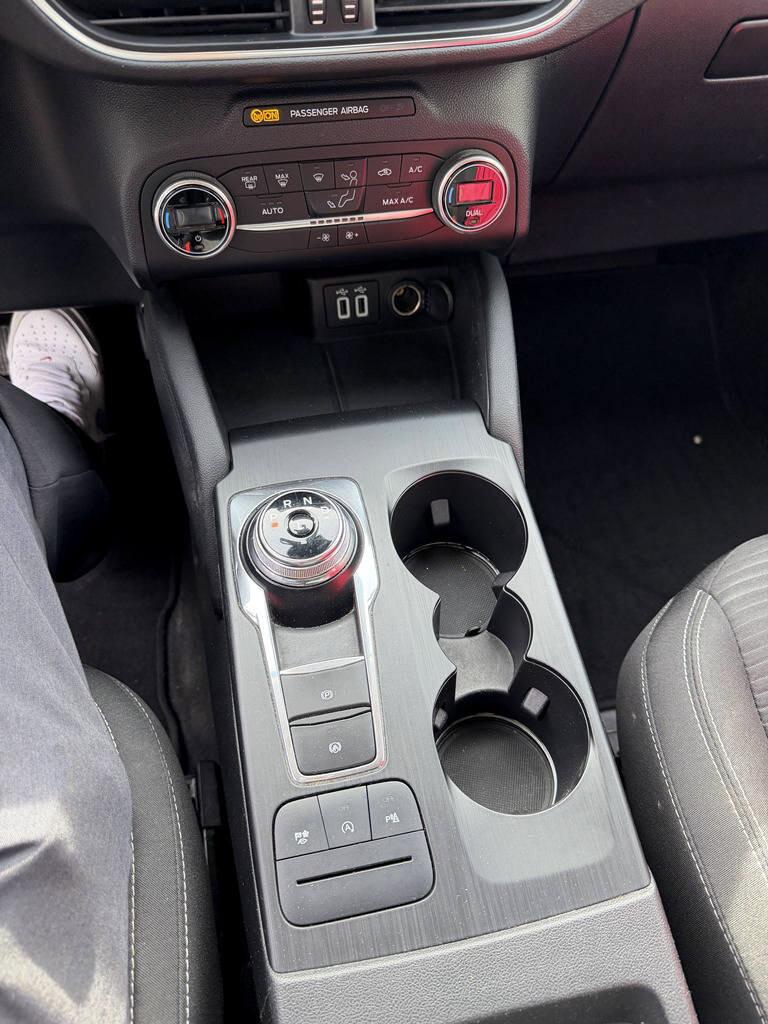 Ford Kuga 1.5 TDCi 120CV AUTOM. TITANIUM **PREZZO REALE**