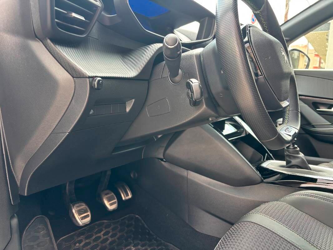 Peugeot 208 1.2 puretech GT s&s 100cv