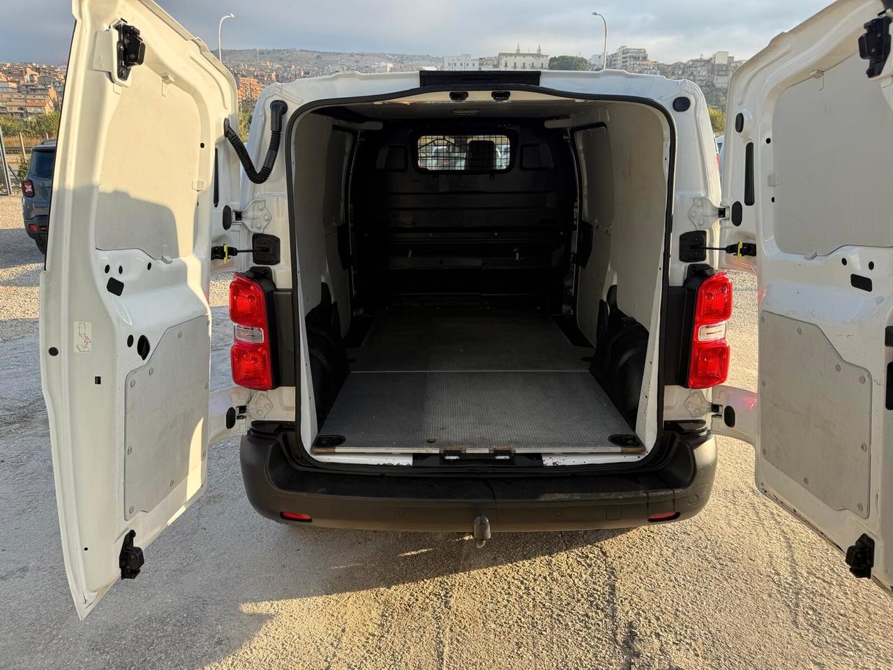 Toyota Proace 2.0D 122CV PL-TN Furgone Medium 4p.14q