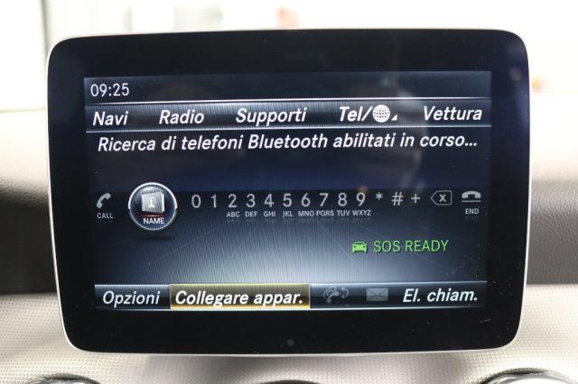 MERCEDES-BENZ GLA 200 d Automatic 4Matic Sport