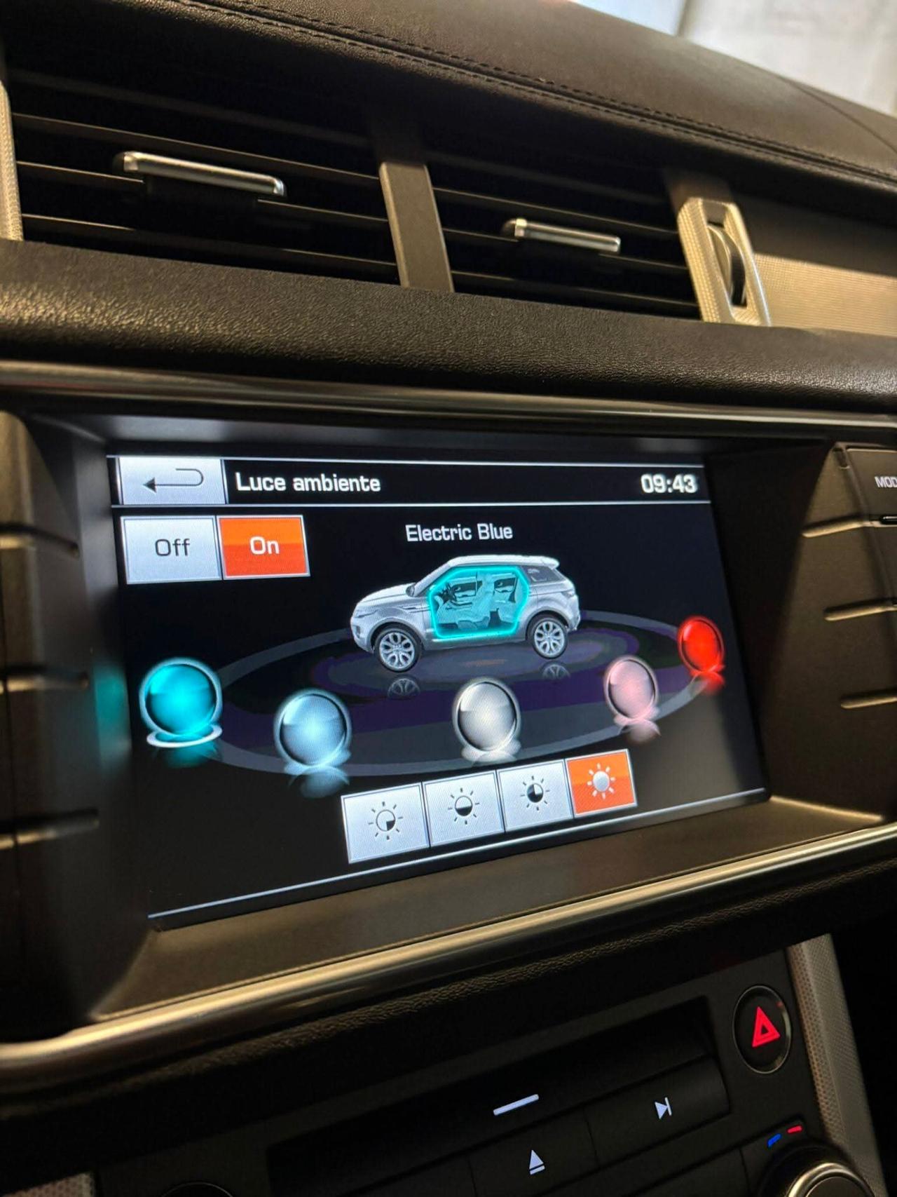 Land Rover Range Evoque 2.2 TD4 5p. Prestige