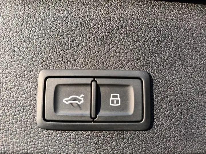 Audi Q2 35 TDI S-tronic S-line 150cv*NAVI*CAM*FULL LED