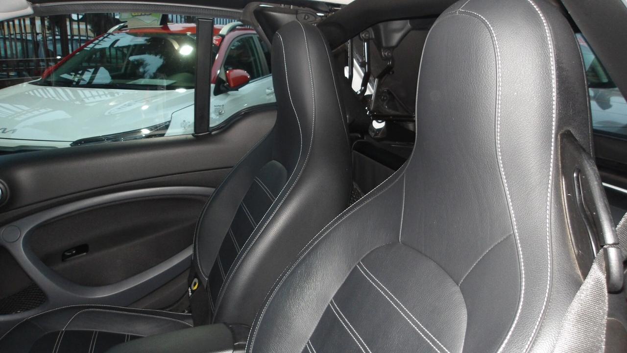 SMART FORTWO ELETTRICA-AUTO-RETROC-PREZZO PROMO!