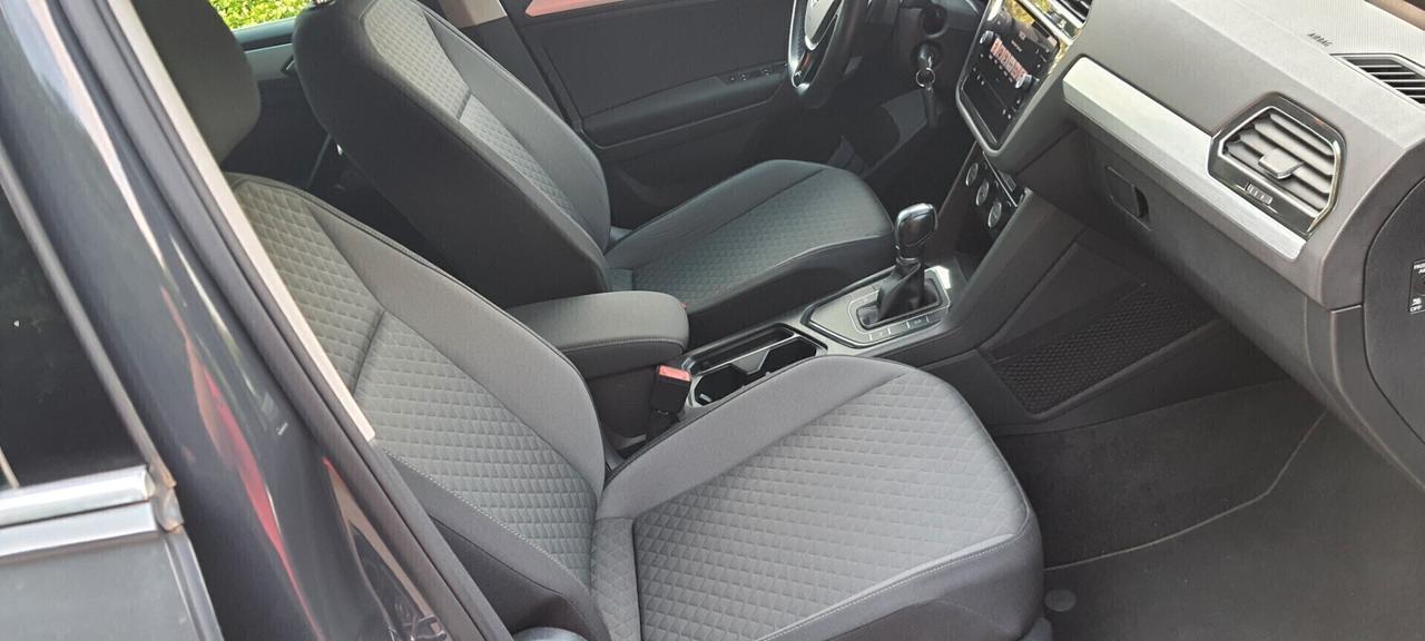 Volkswagen Tiguan 2.0 TDI SCR DSG Business BlueMotion Technology