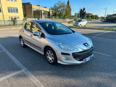 Peugeot 308 1.6 hdi 112CV 6 marce