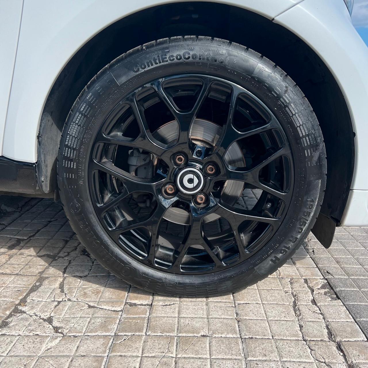 Smart ForTwo 70 1.0 twinamic BRABUS Style