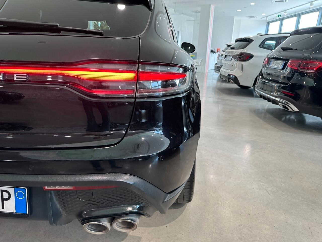 Porsche Macan 2.0 265CV PDK IVA ESPOSTA