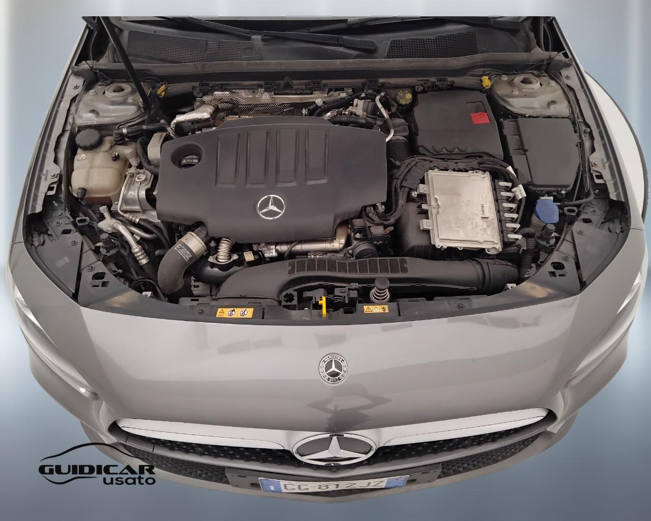 Mercedes-Benz Classe A - W177 2018 - A 180 d Sport auto
