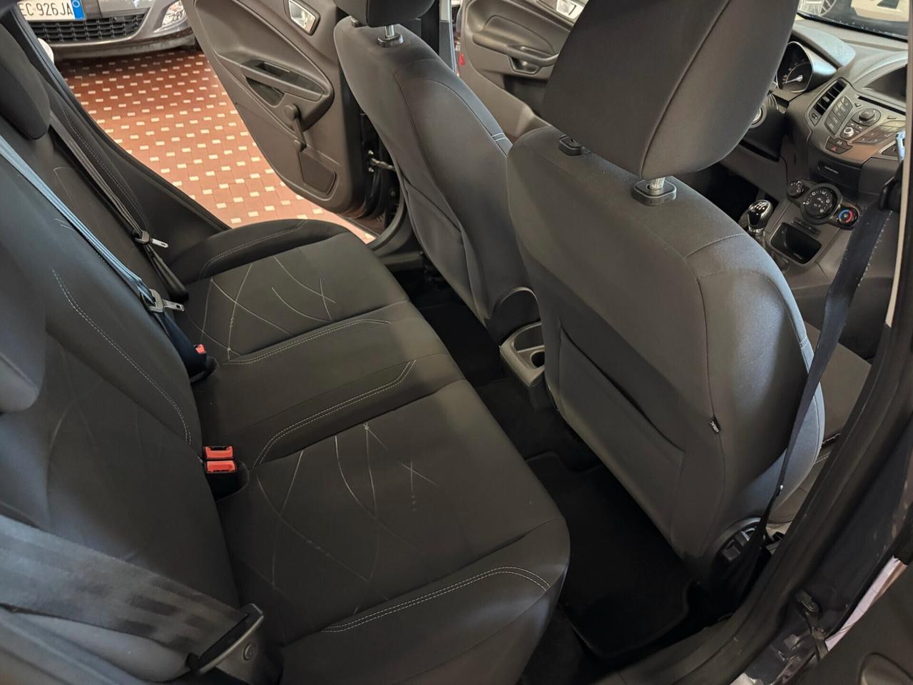 Ford Fiesta 1.2 60CV 5 porte - UNICO PROPRIETARIO