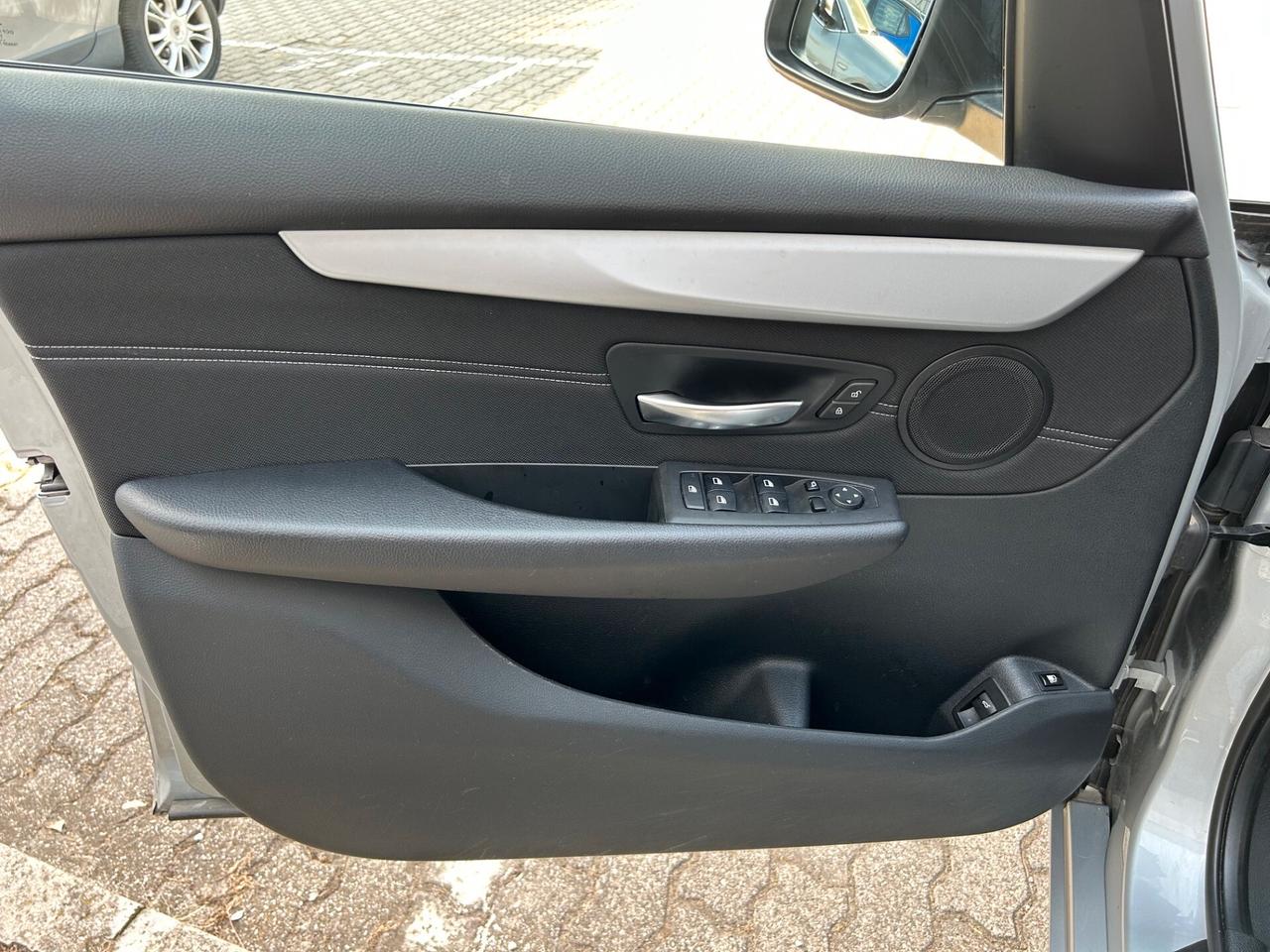 BMW 225 Active Tourer 225xe iPerformance CATENA KO