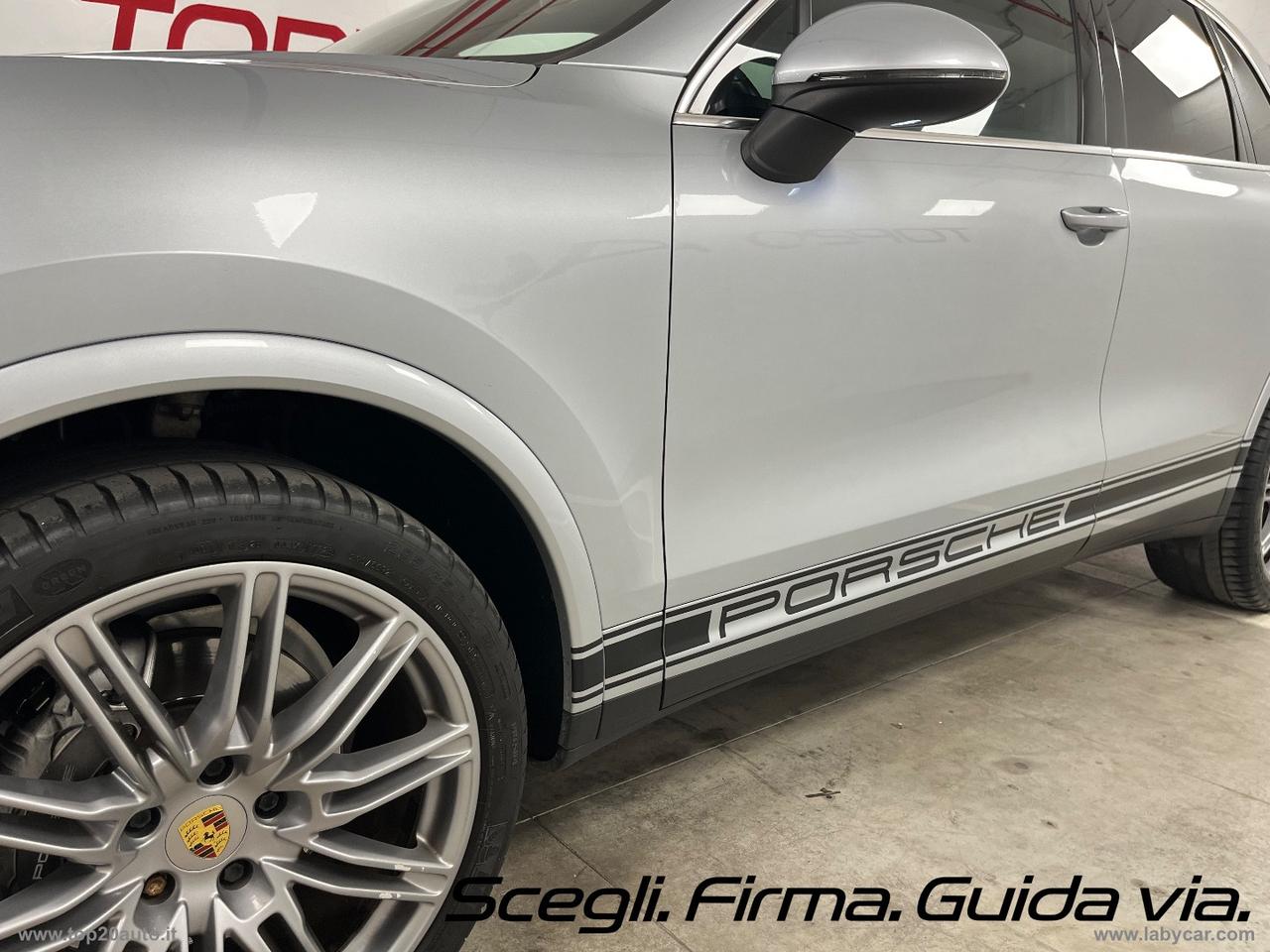 PORSCHE Cayenne 3.0 Diesel TETTO LUNGO PELLE TOTALE CERCHI 21