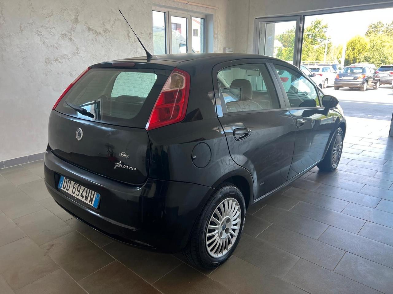 Fiat Grande Punto 1.3 MJT 90 CV 5 porte Dynamic