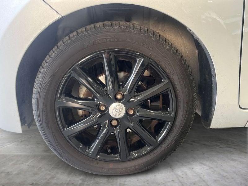 Toyota Aygo Aygo 5p 1.0 x-play tss m-mt