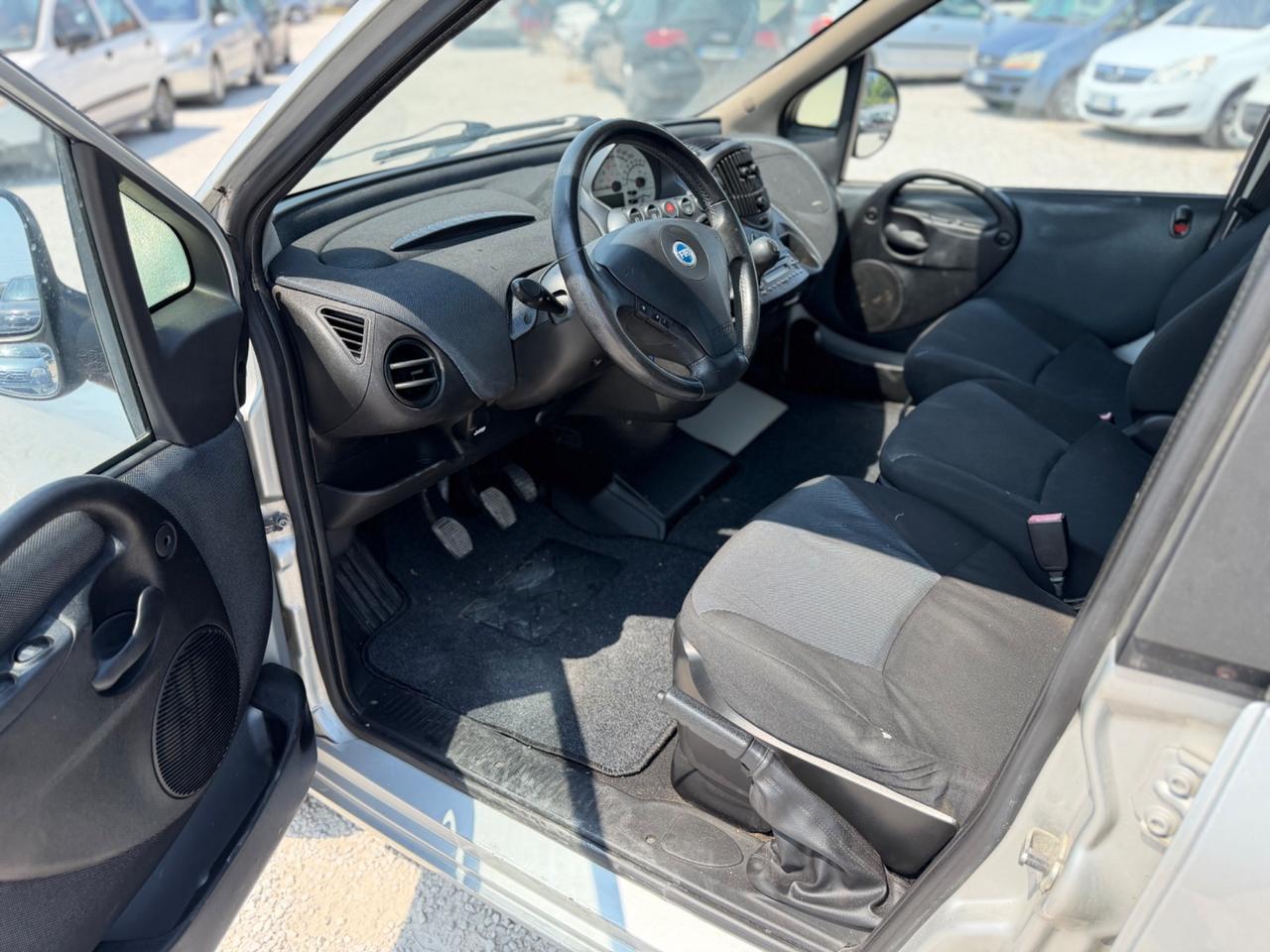 Fiat Multipla 1.6 16V Natural Power Emotion