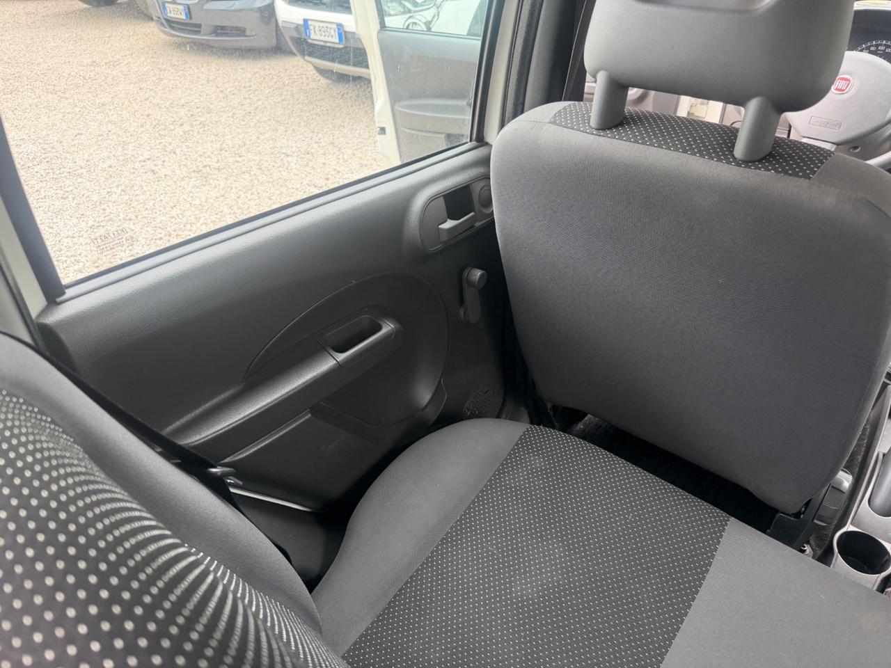 Fiat Panda 1.2 Emotion NEOPATENTATI