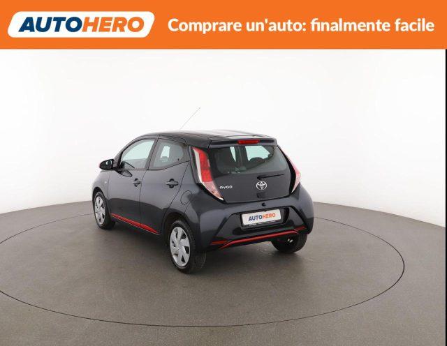 TOYOTA Aygo 1.0 VVT-i 69 CV 5 porte x-play TSS MMT
