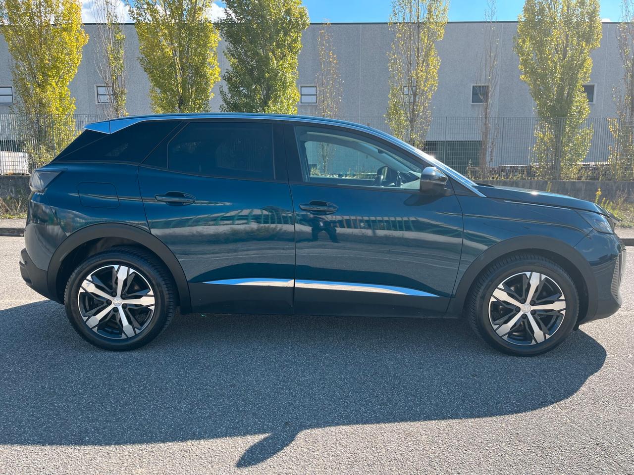 Peugeot 3008 1.5 bluehdi Allure Pack 130 cv