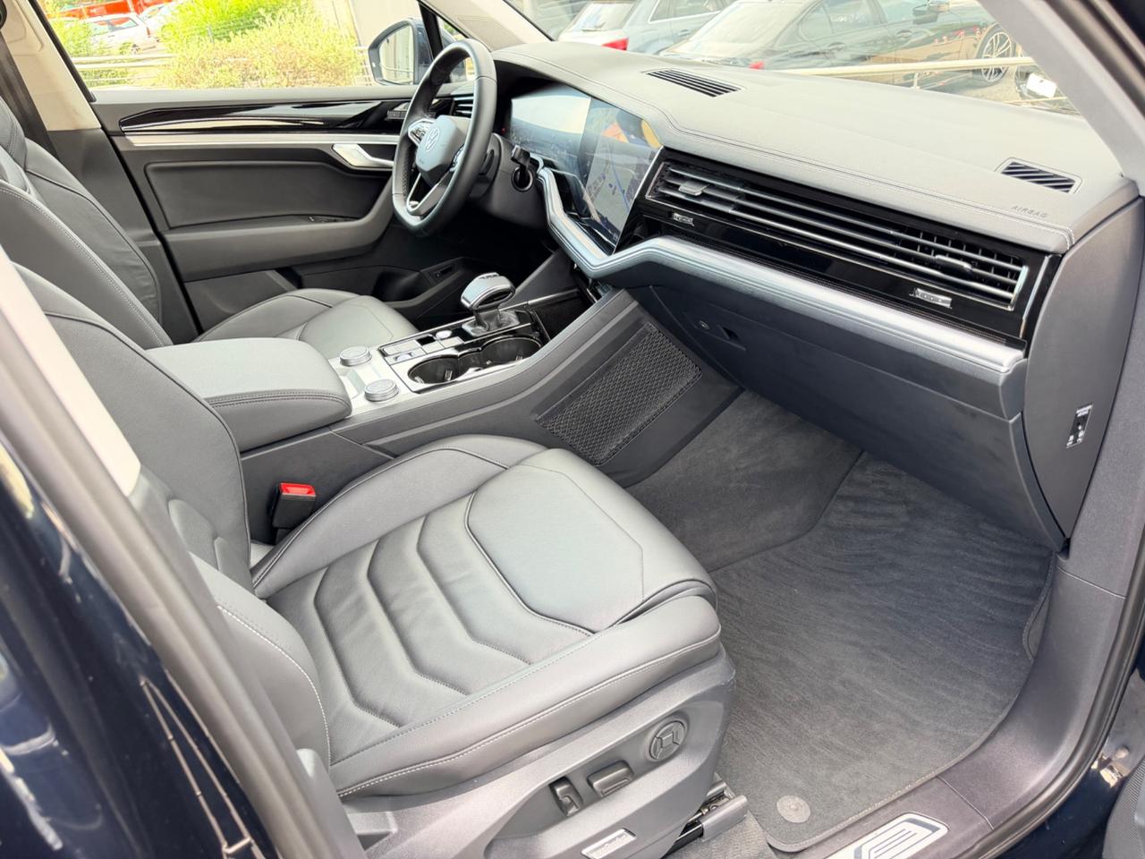 Volkswagen Touareg 3.0 V6 TDI SCR Elegance uni pro