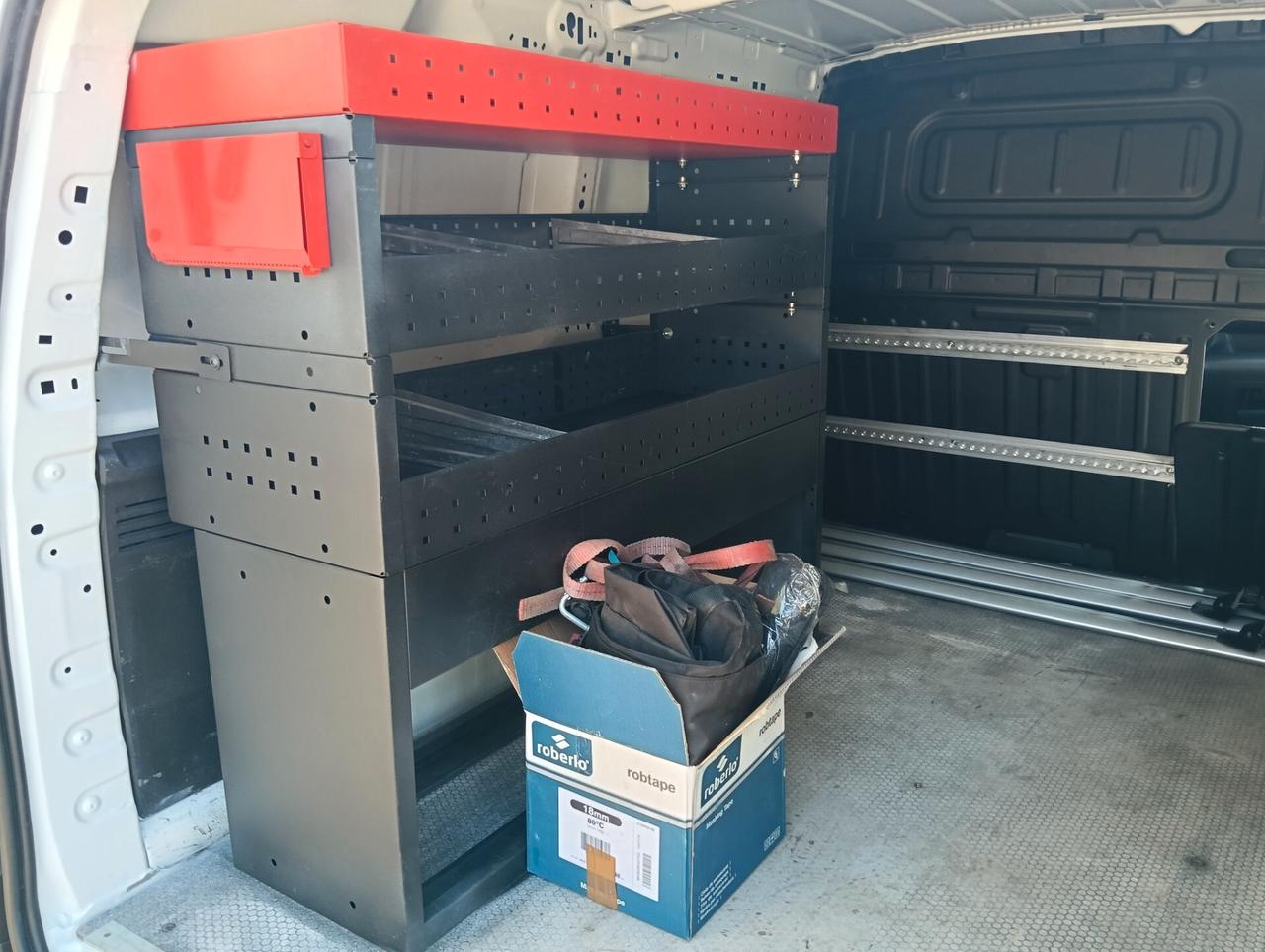 Peugeot Partner BlueHDi 100. Maxi