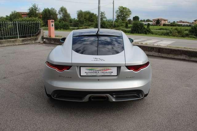 Jaguar F-Type Coupe 2.0 i4 R-Dynamic rwd 300cv - COLORE OPACO