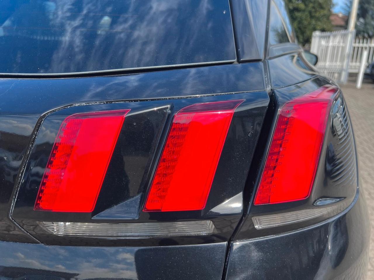 Peugeot 3008 BlueHDi 130 S&S Allure