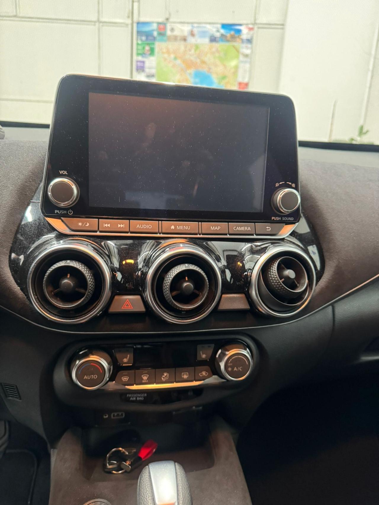 Nissan Juke 1.0 DIG-T 114 CV DCT Tekna