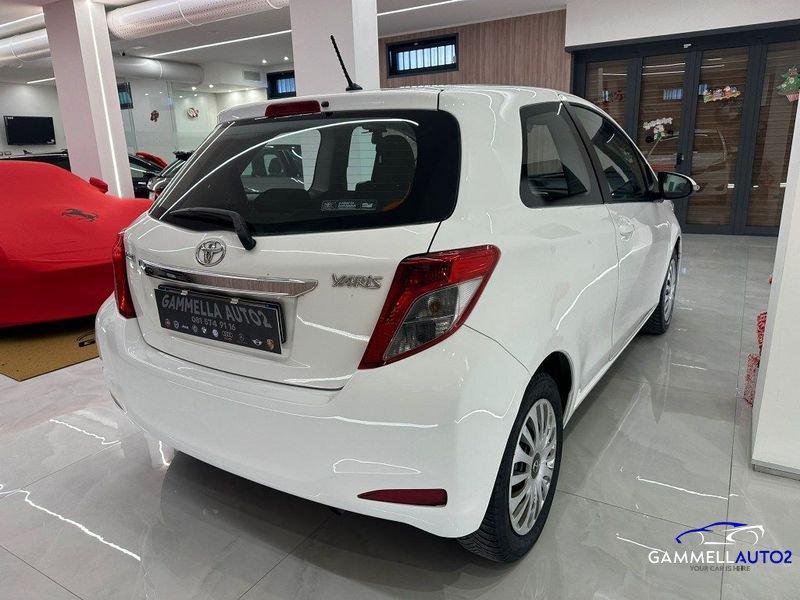 Toyota Yaris 1.0i 16V cat 3 porte GPL