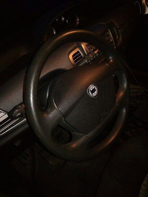 Lancia Ypsilon 1.2 8V Oro