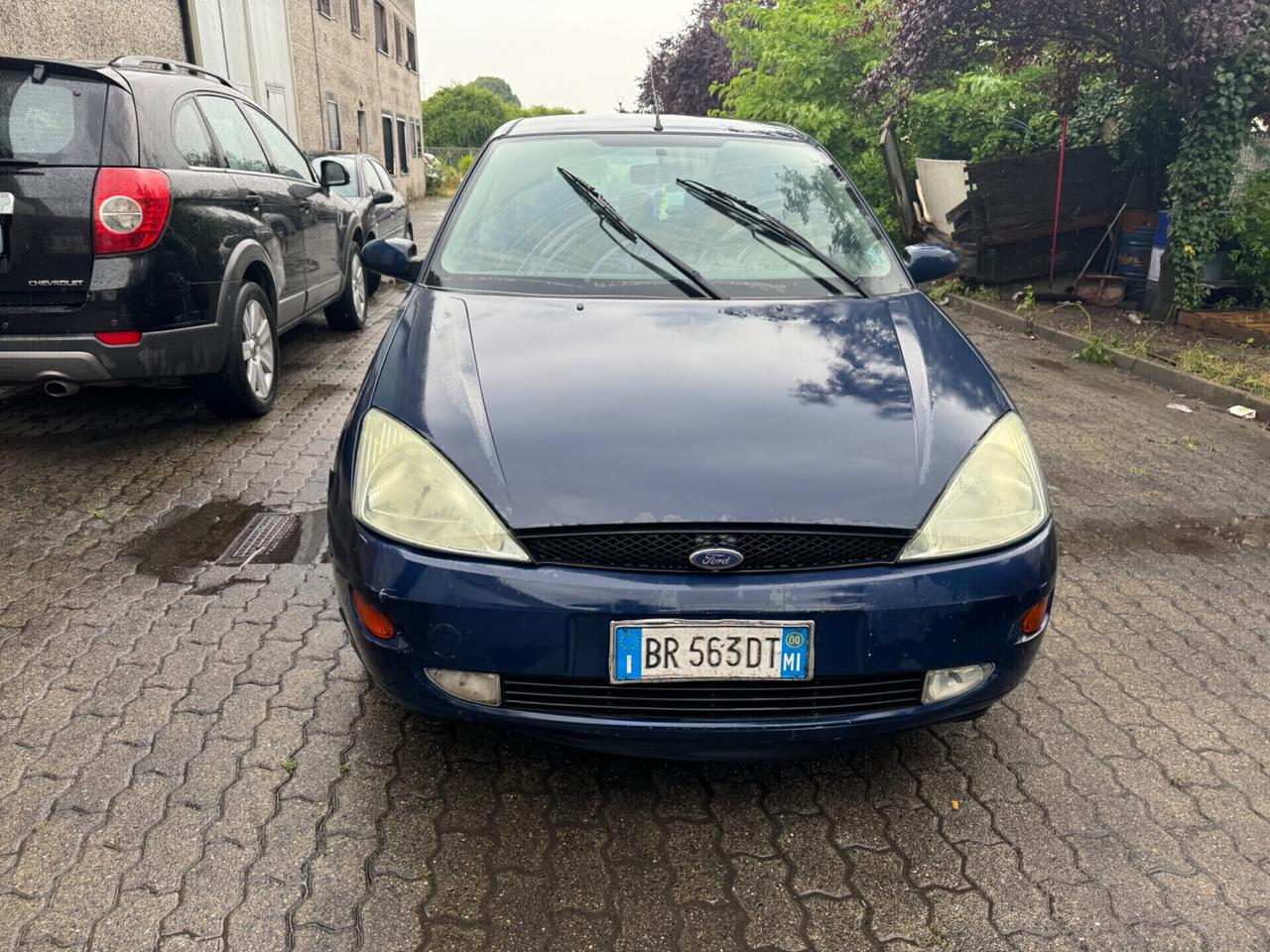 Ford focus 2000 benzina 1.6 5 porte macchina a posto