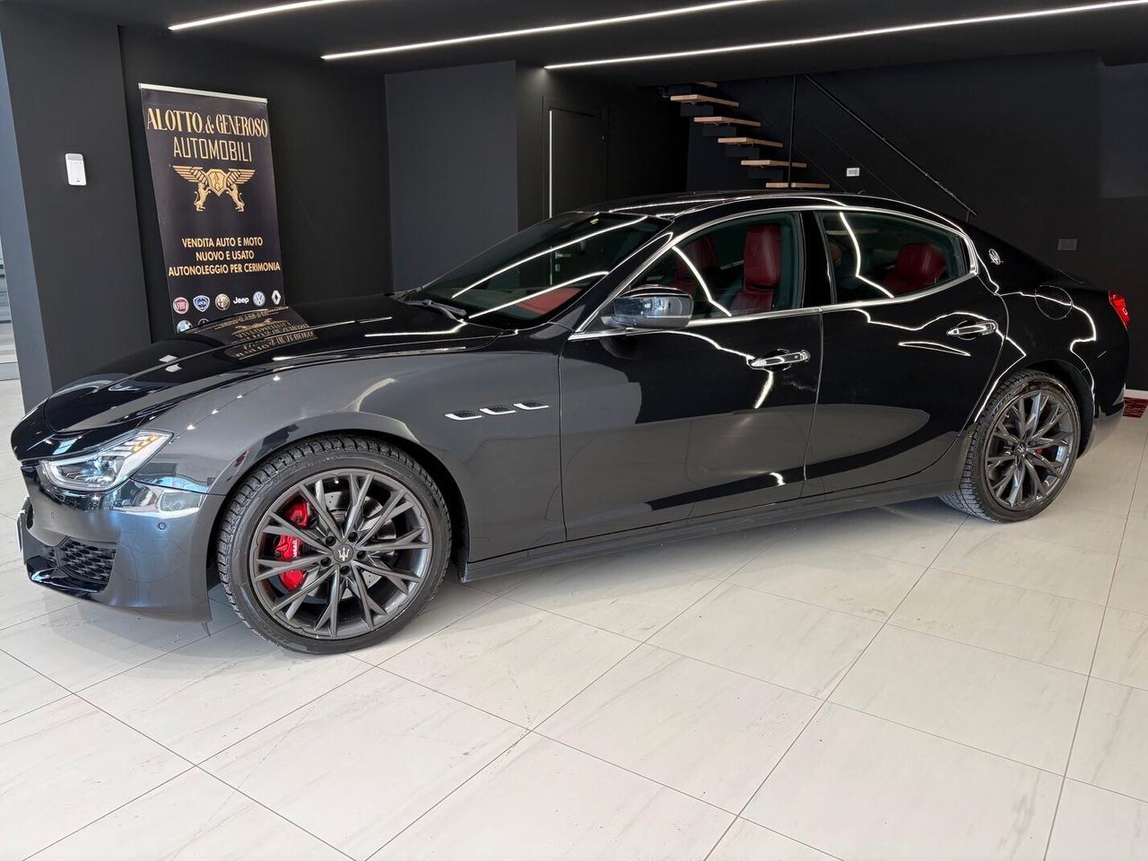 Maserati Ghibli 3.0 250 CV RIBELLE (1/200)