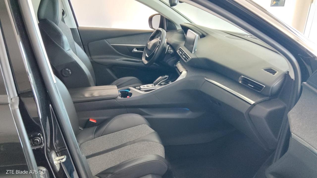 Peugeot 3008 BlueHDi 120 S&S Allure "unicopropietario"