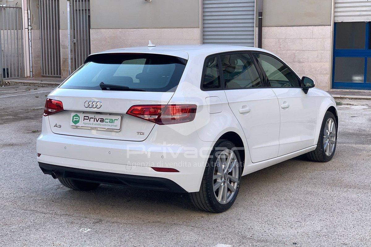 AUDI A3 SPB 1.6 TDI S tronic Business