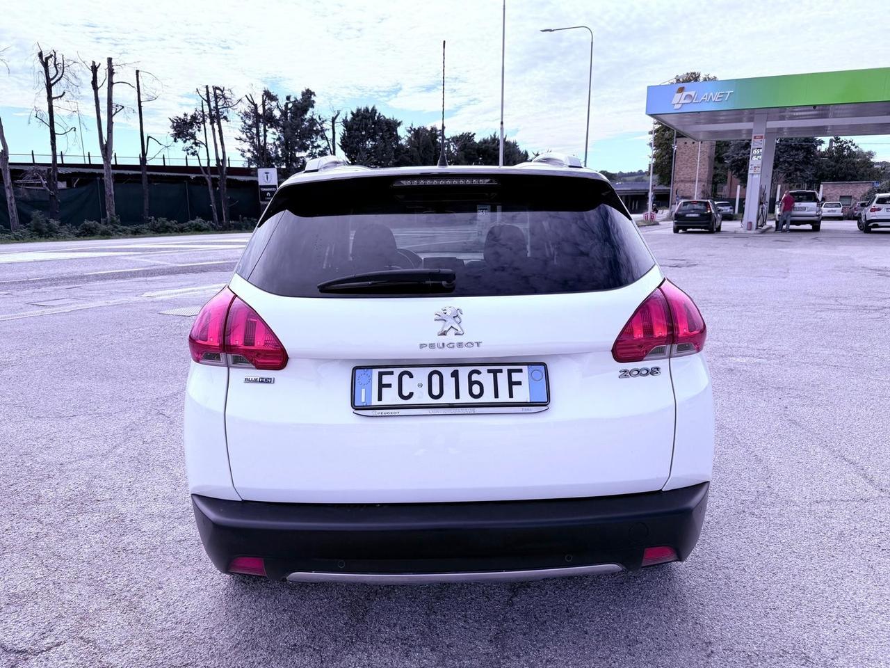 Peugeot 2008 BlueHDi 120 S&S Ok neopatentati