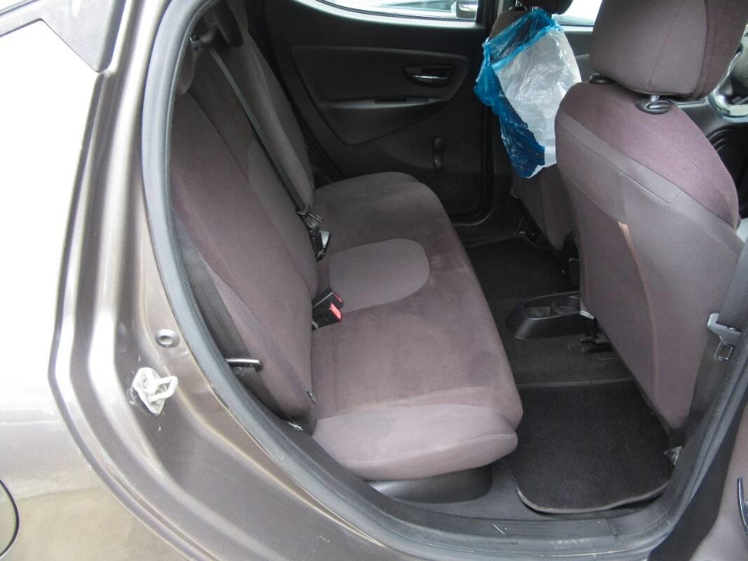 Lancia Ypsilon 1.3 mjt Silver s&s 95cv