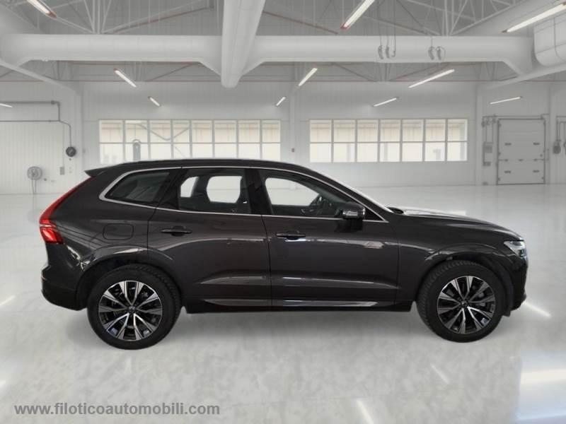 VOLVO XC60 B4 DIESEL/IBRIDO FULL OPTIONAL