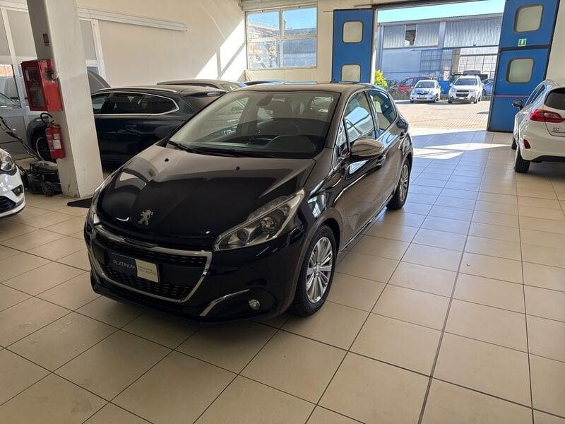 Peugeot 208 BlueHDi 100 5 porte Allure