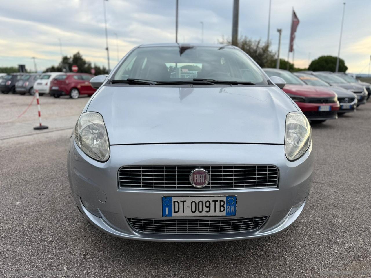 FIAT Grande Punto 1.4 5p. Dynamic Natural P.