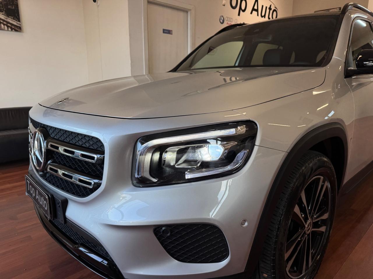 MERCEDES-BENZ GLB 200 d AUT. 4MATIC SPORT / 7 POSTI