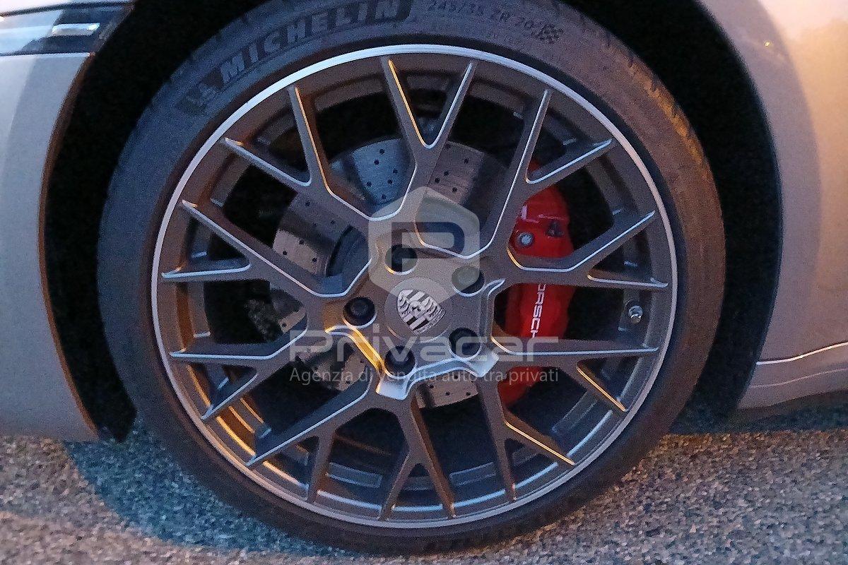 PORSCHE 911 Carrera S