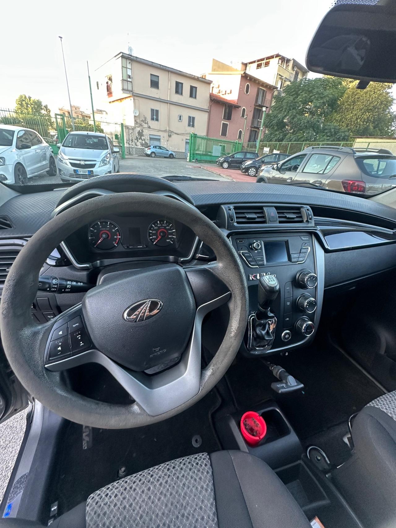 Mahindra KUV100 1.2 VVT M-Bifuel(GPL) K8