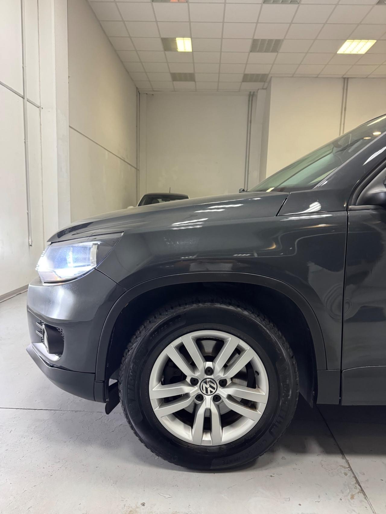 Volkswagen Tiguan 2.0 TDI 110 CV Sport & Style BlueMotion Technology